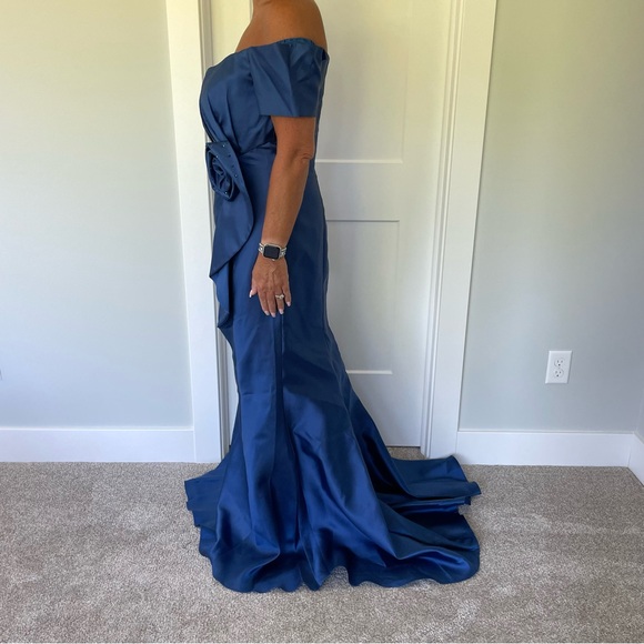 Cameron Blake by Mon Cheri Mother of the Bride Gown size 12 - Picture 8 of 10